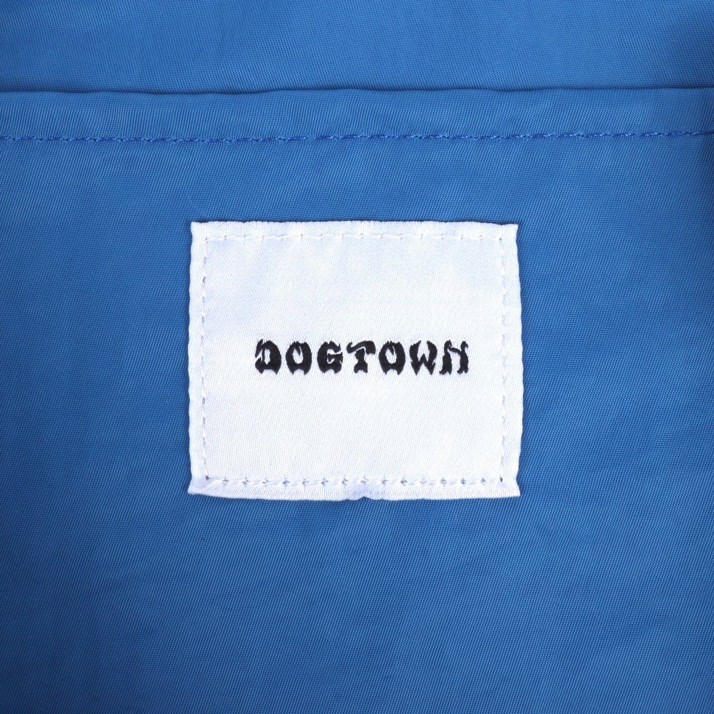 DOGTOWN Cross Letter Socoche