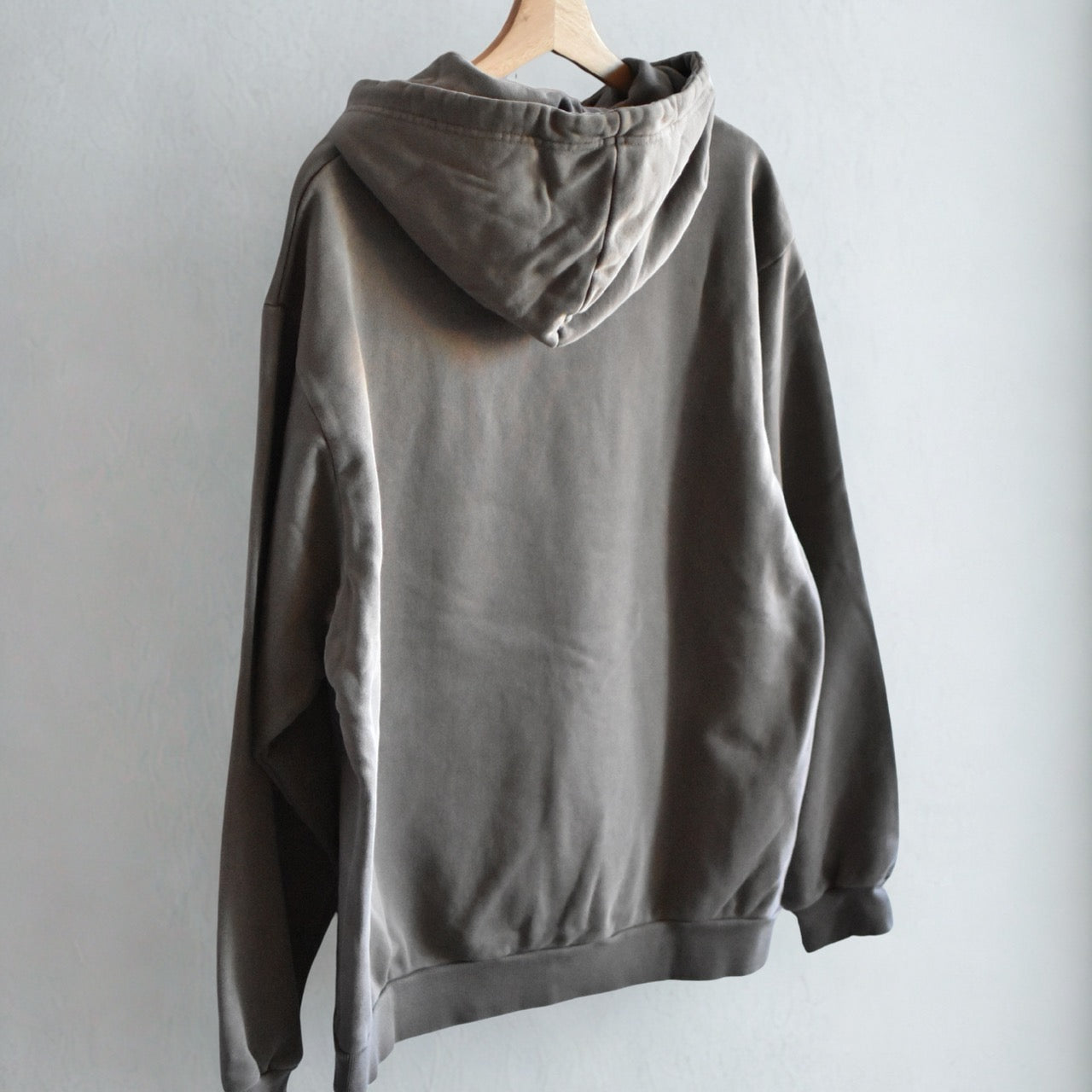 DT PRINT PIGMENT HOODIE