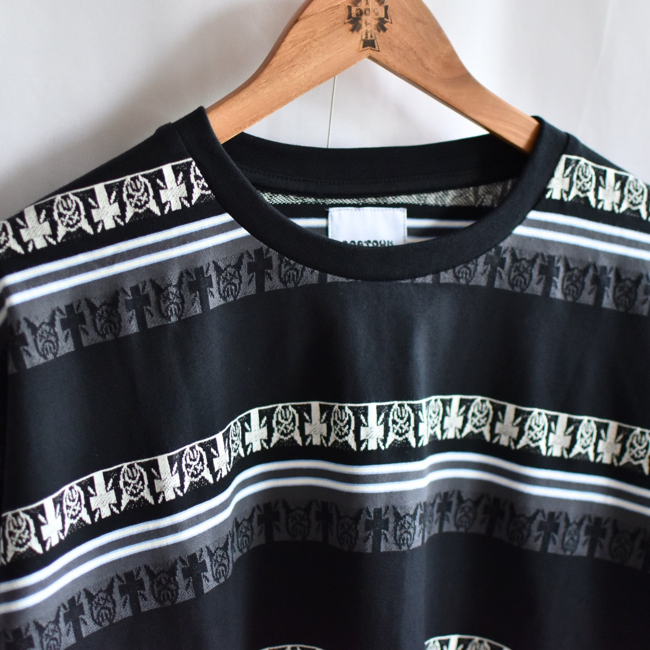 DT JACQUARD BORDER LS TEE