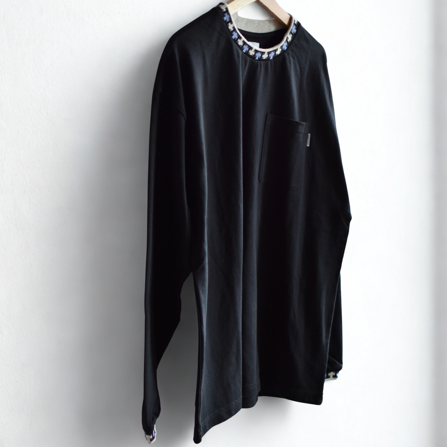 DT JACQUARD RIB LS TEE