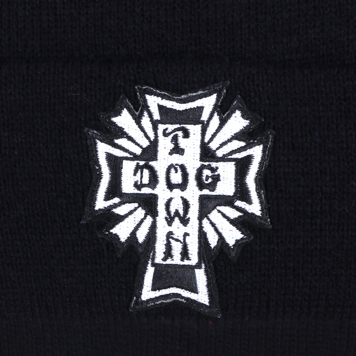 LETTER LOGO BEANIE