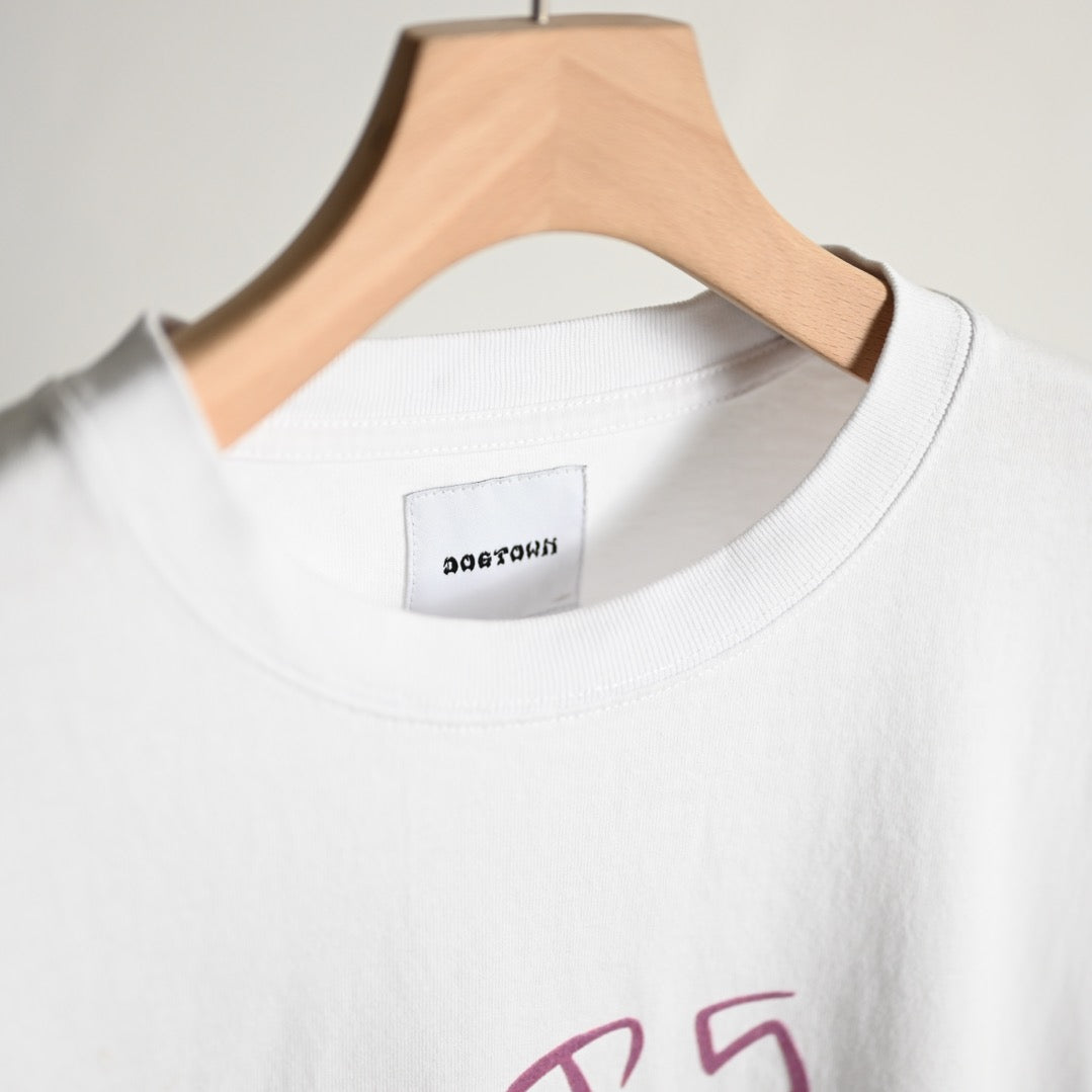 【DOGTOWN】ドローイングクロスピグメントTシャツ