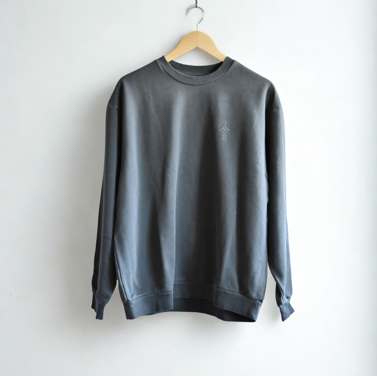 DT SKATE TO LIVE CREW SWEAT