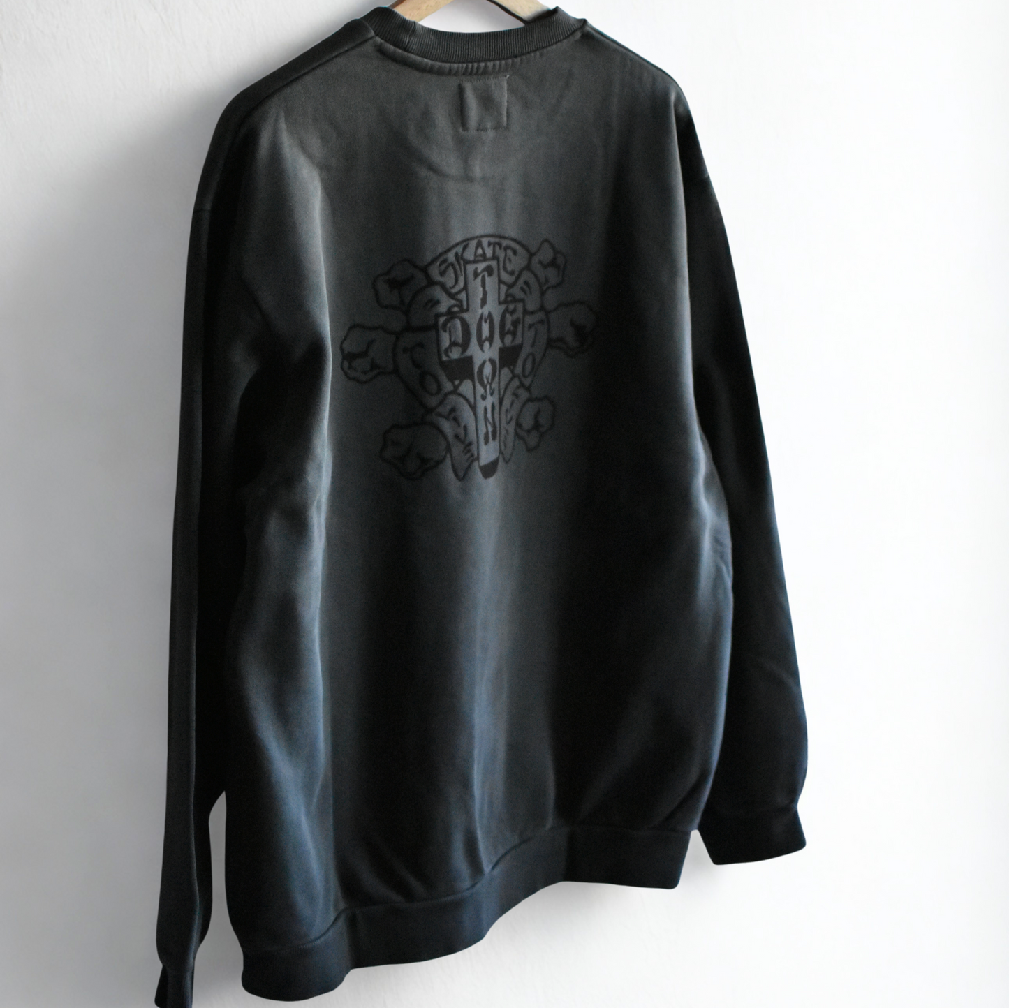 DT SKATE TO LIVE CREW SWEAT