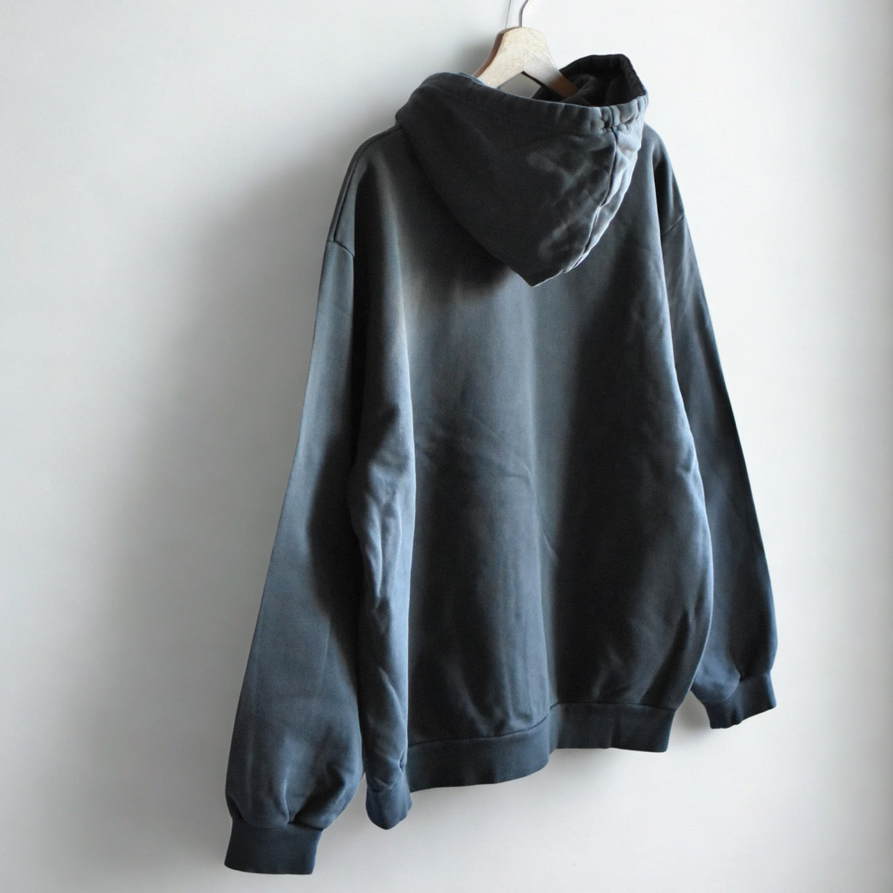 DT PRINT PIGMENT HOODIE