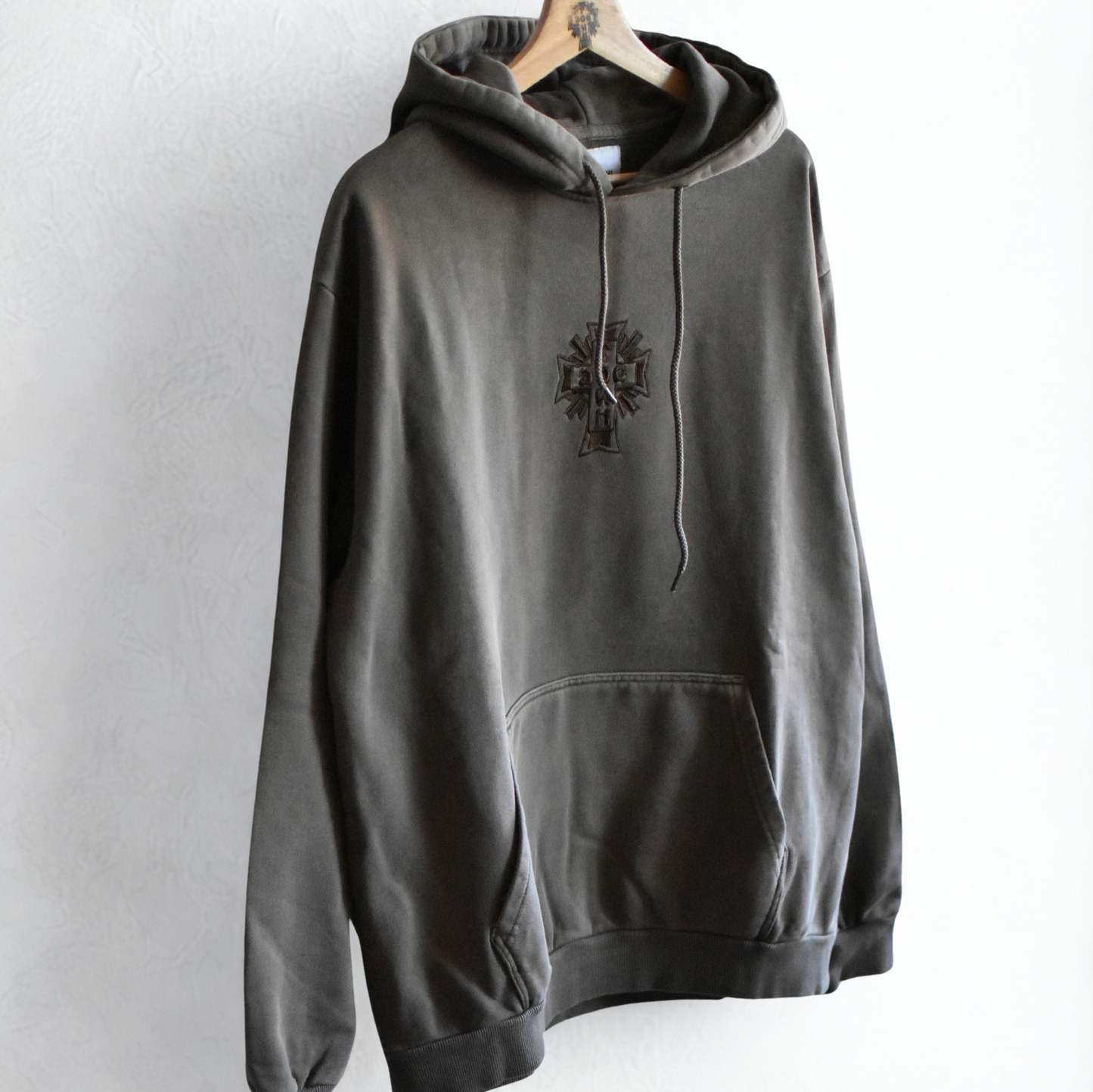 DT PRINT PIGMENT HOODIE