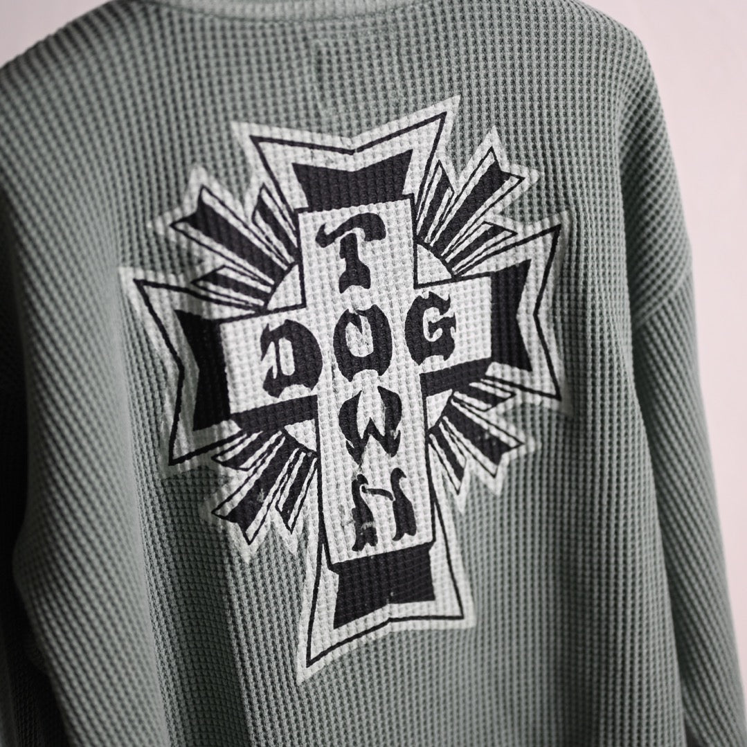 【DOGTOWN】WAFFLE PIGMENT LS TEE *2025年8月入荷予定